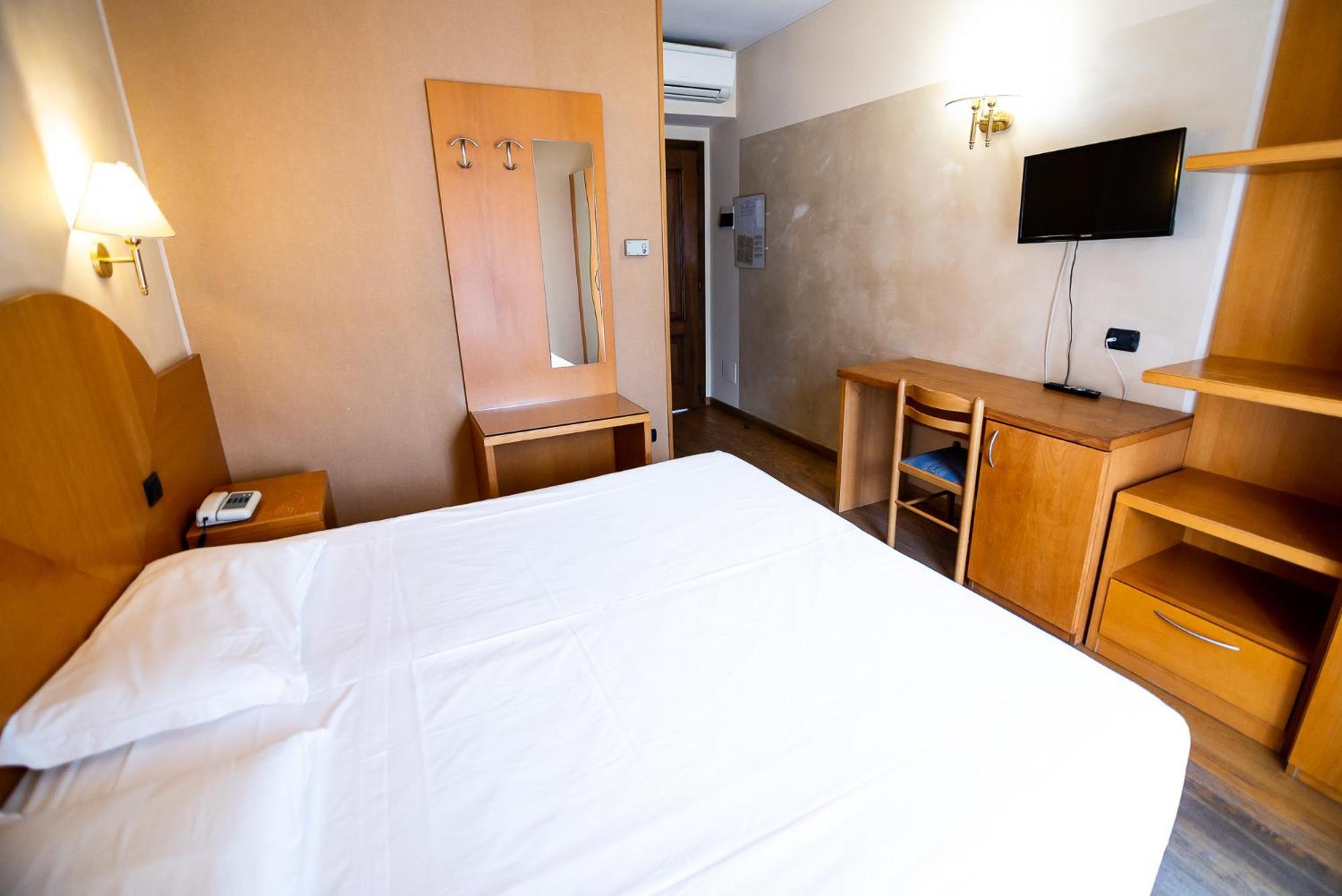Hotel Rendez Vous Chatillon Luaran gambar