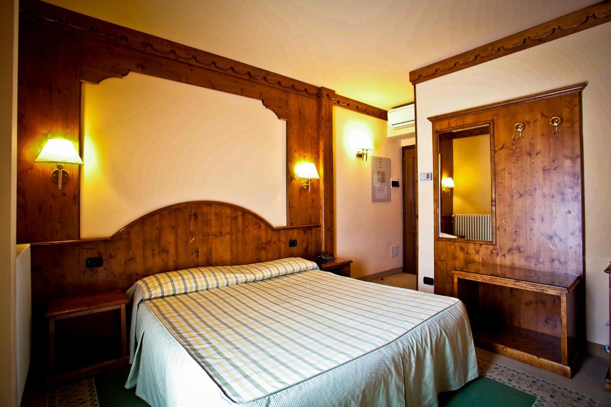 Hotel Rendez Vous Chatillon Luaran gambar