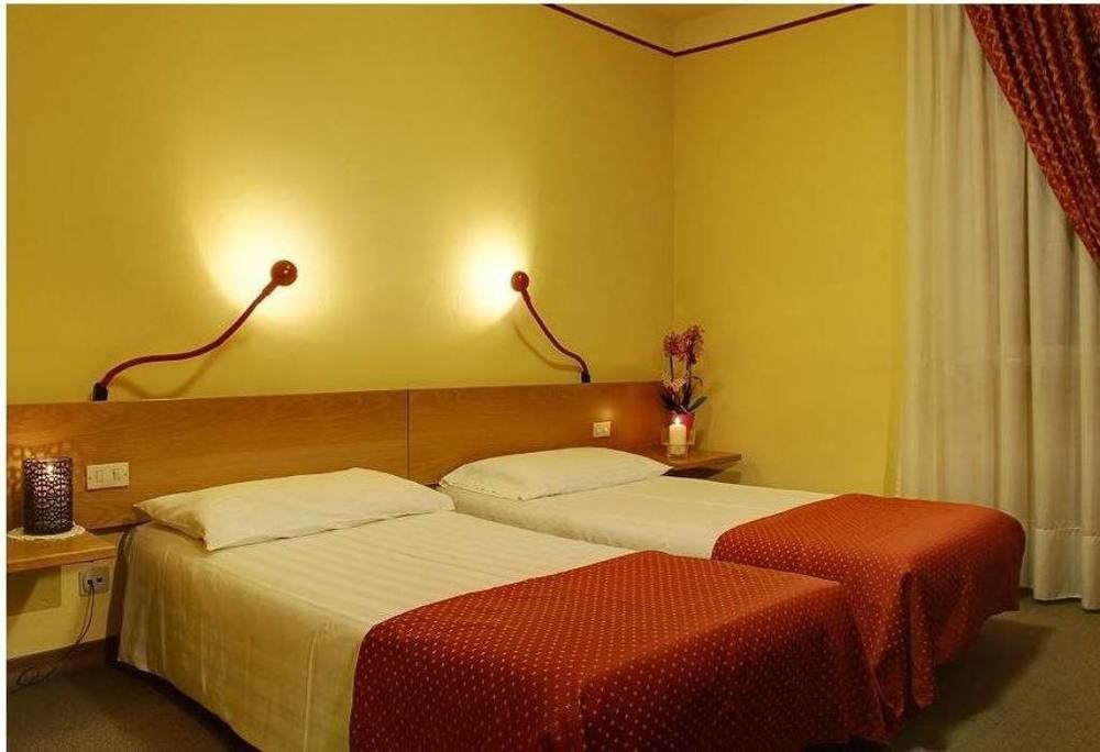 Hotel Rendez Vous Chatillon Luaran gambar