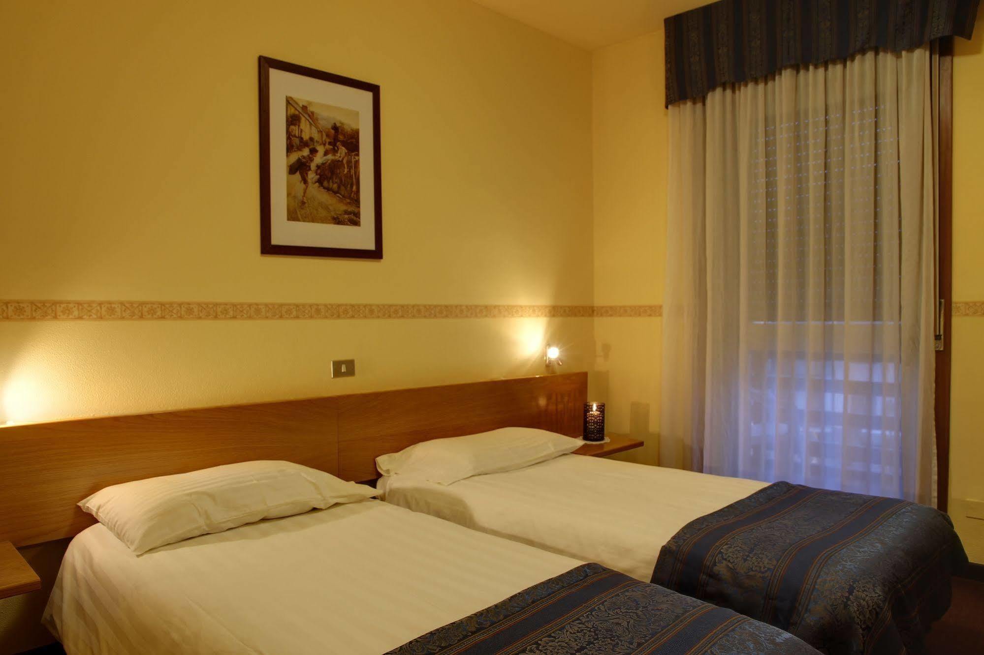 Hotel Rendez Vous Chatillon Luaran gambar