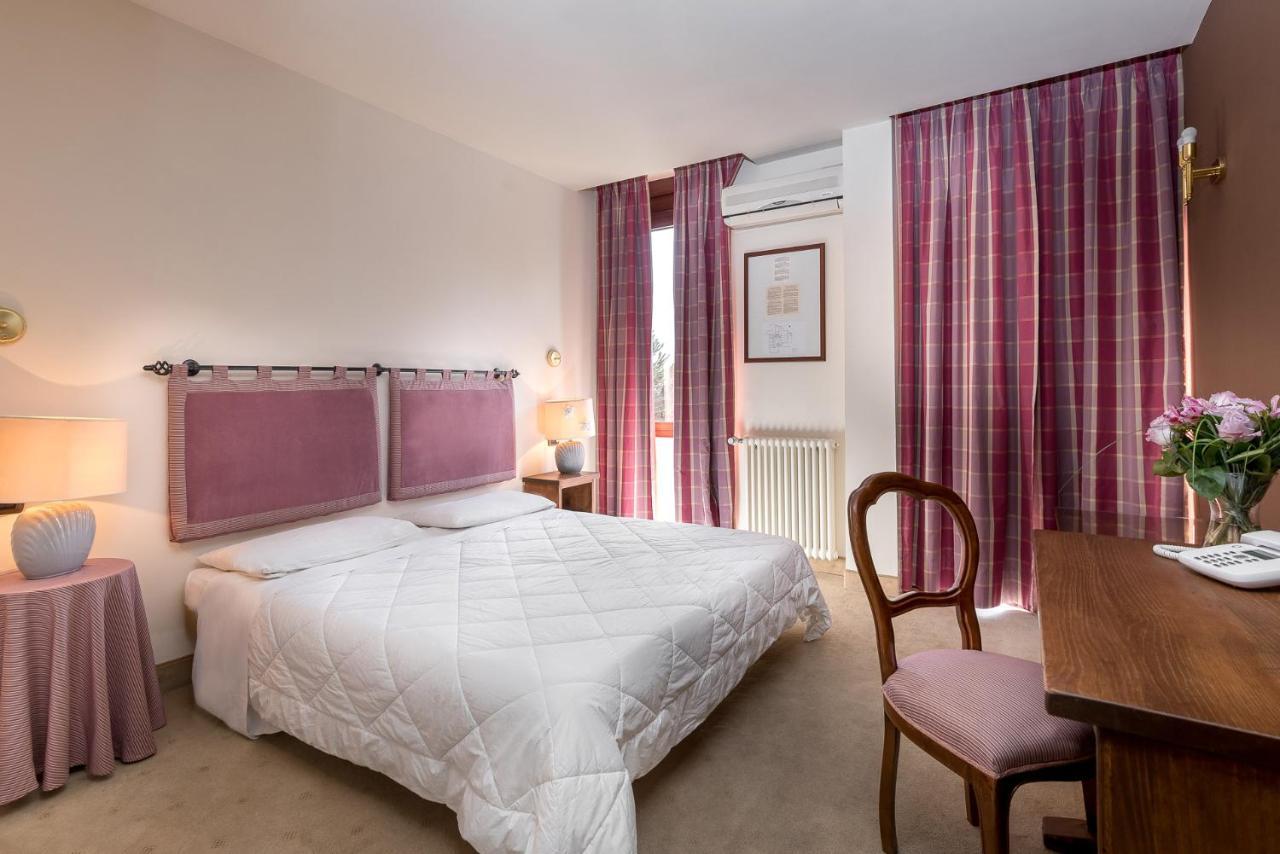 Hotel Rendez Vous Chatillon Luaran gambar
